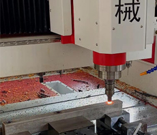 冷液管加工难题破解：热熔钻孔攻牙机如何成为行业新宠？